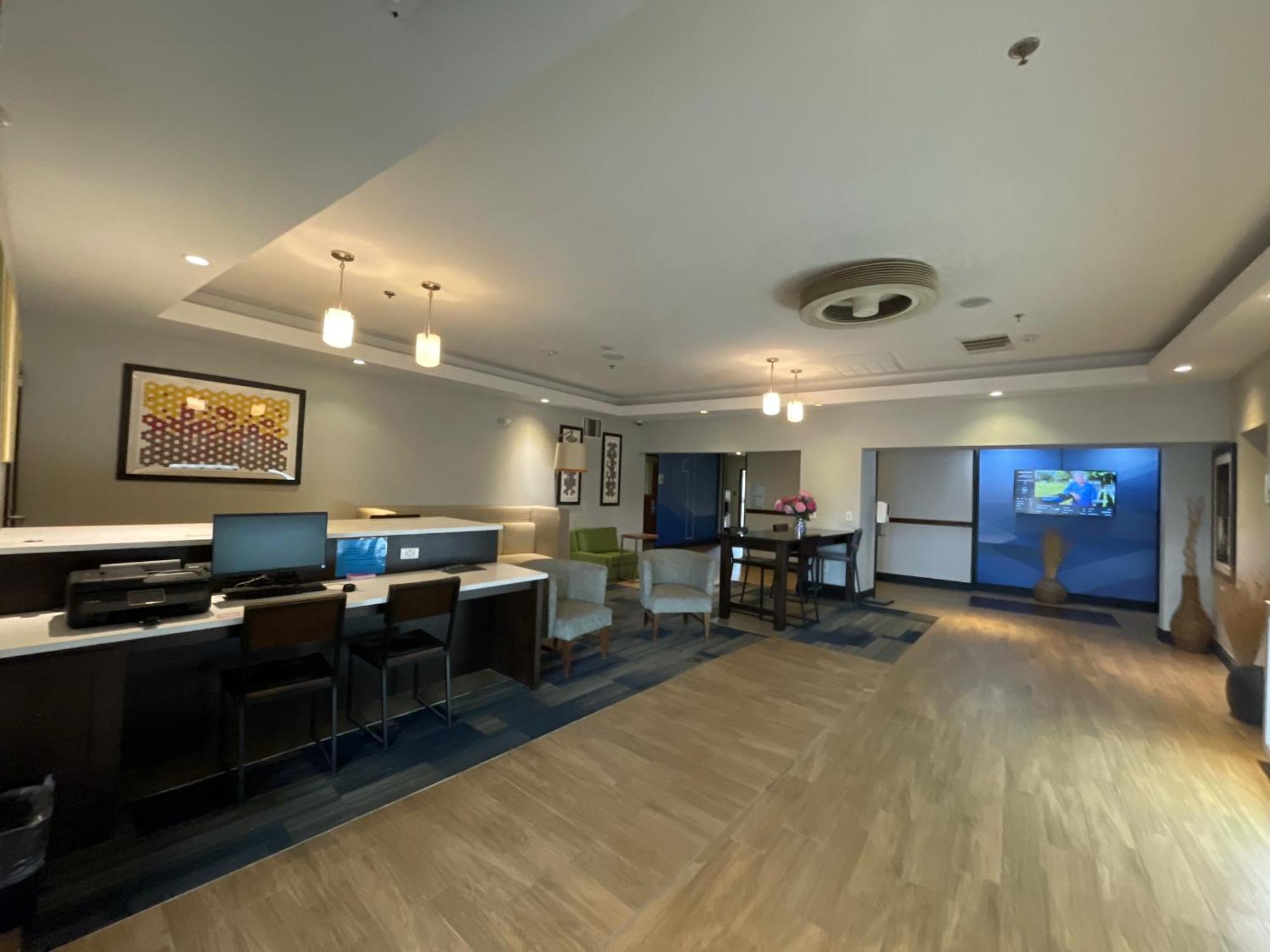 Route 66 Inn & Suites Miami Kültér fotó