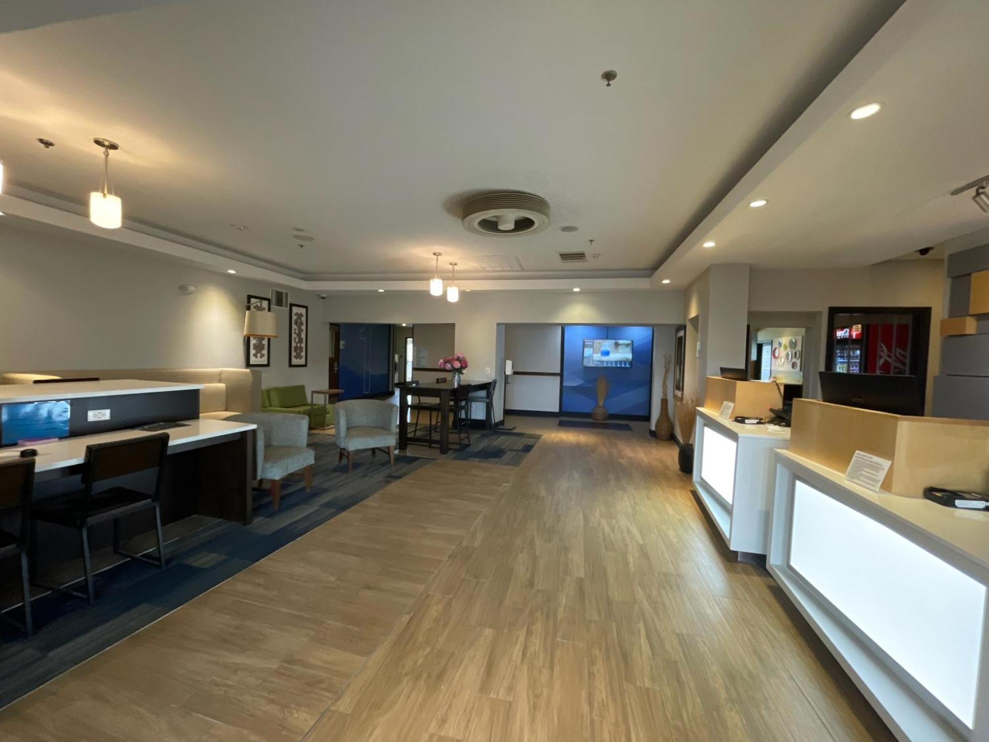 Route 66 Inn & Suites Miami Kültér fotó