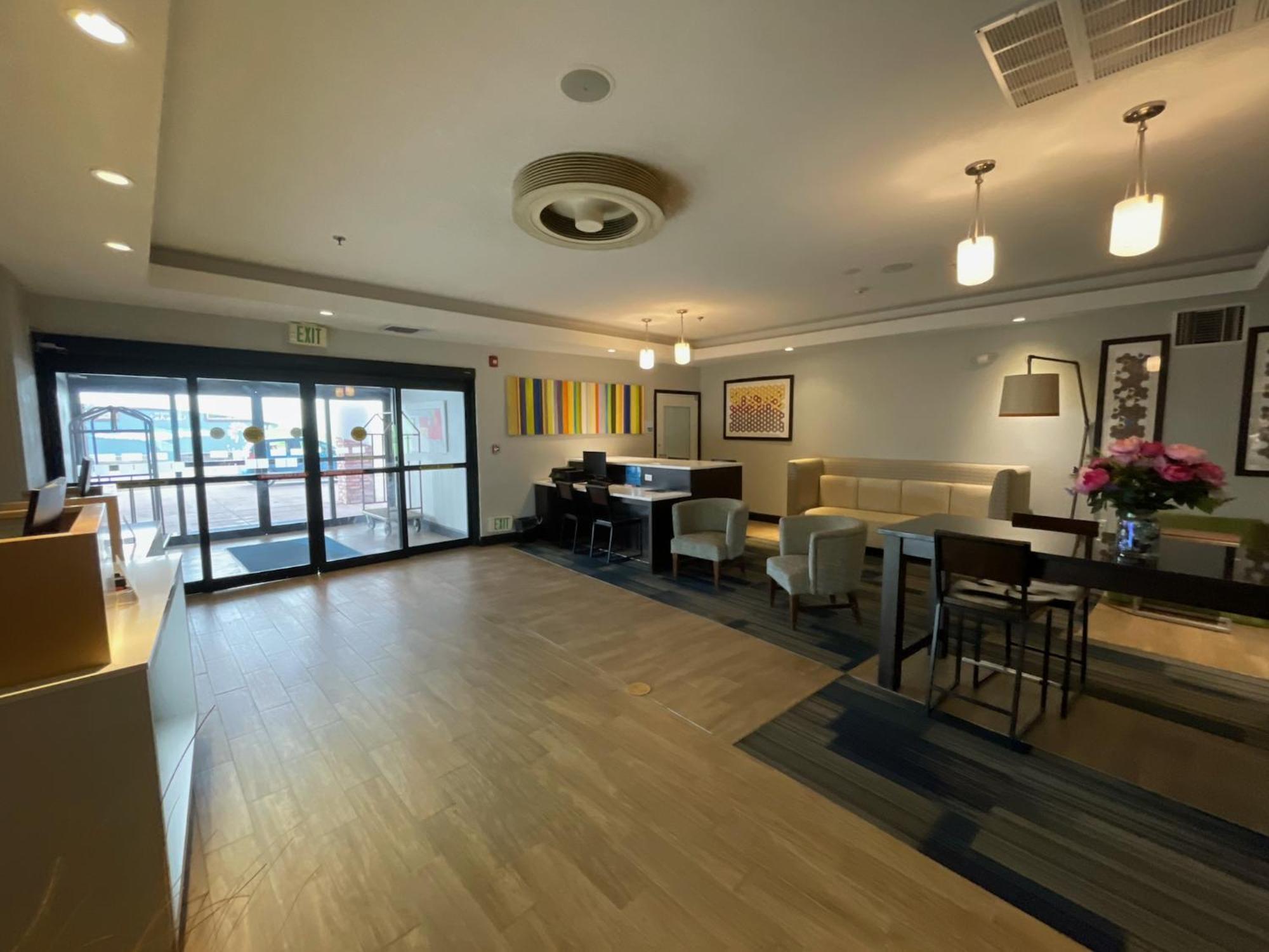 Route 66 Inn & Suites Miami Kültér fotó